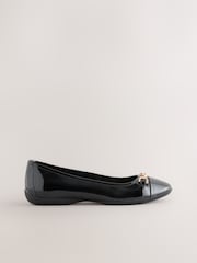 Noir - Ballerines plates Forever Comfort® avec chaîne et éléments métalliques - Image 6 de 9