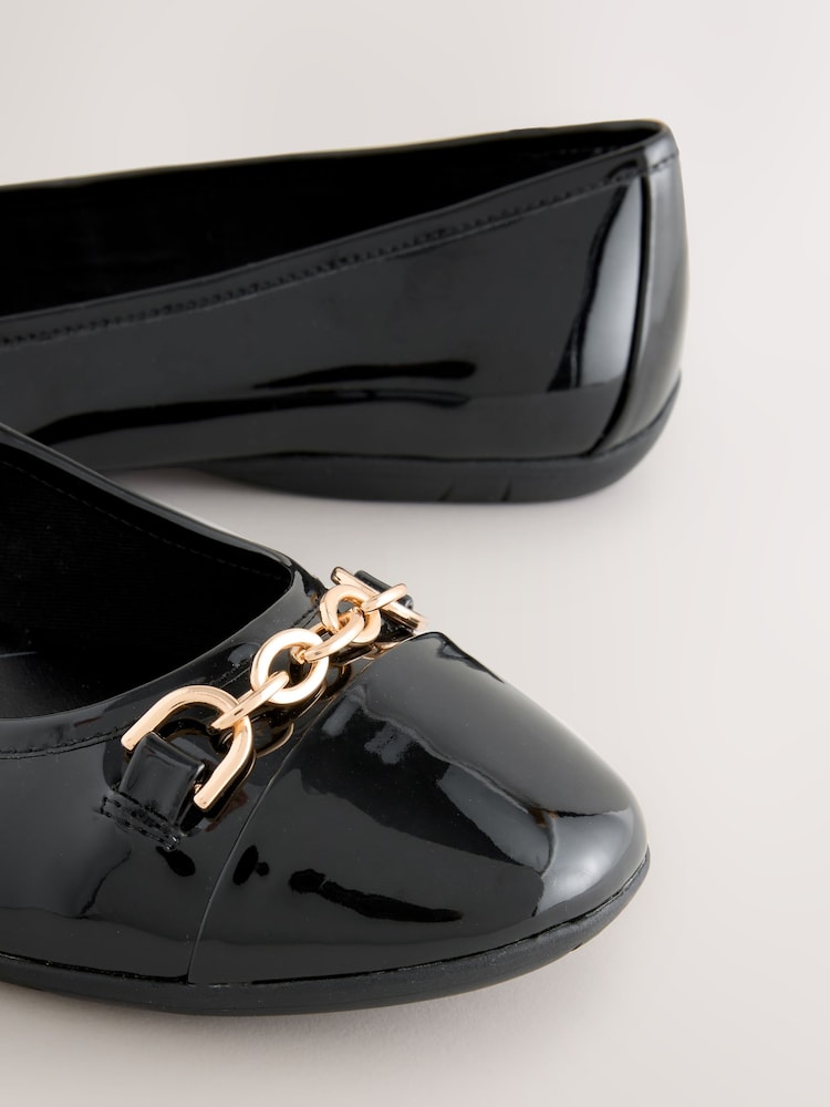 Noir - Ballerines plates Forever Comfort® avec chaîne et éléments métalliques - Image 9 de 9 Noir - Ballerines plates Forever Comfort® avec chaîne et éléments métalliques - Image 9 de 9