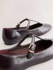 Rojo burdeos - Forever Comfort® Leather T-Bar Mary Jane Shoes - Imagen 4 de 11