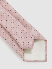 Rosa claro - Reiss Aurelio Silk Pin-Dot Tie - Imagen 4 de 5