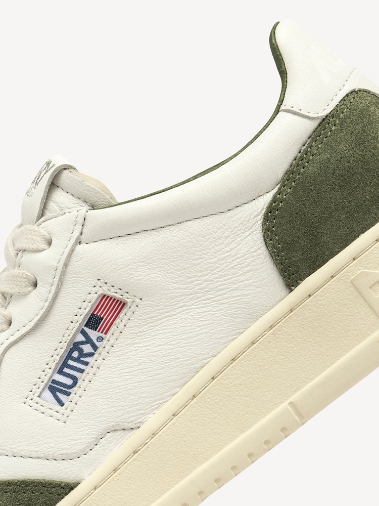 AUTRY Green Mans Medalist Low Trainers - Image 6 of 6