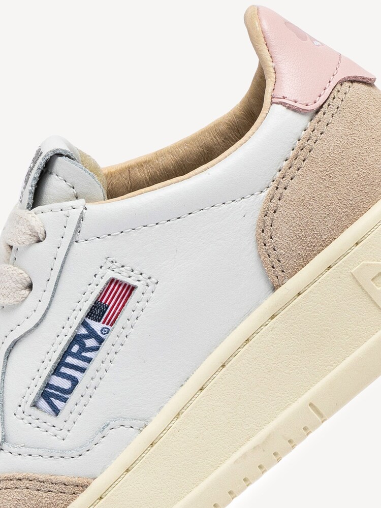 AUTRY Pink Kids Medalist Low Trainers - Image 6 of 6
