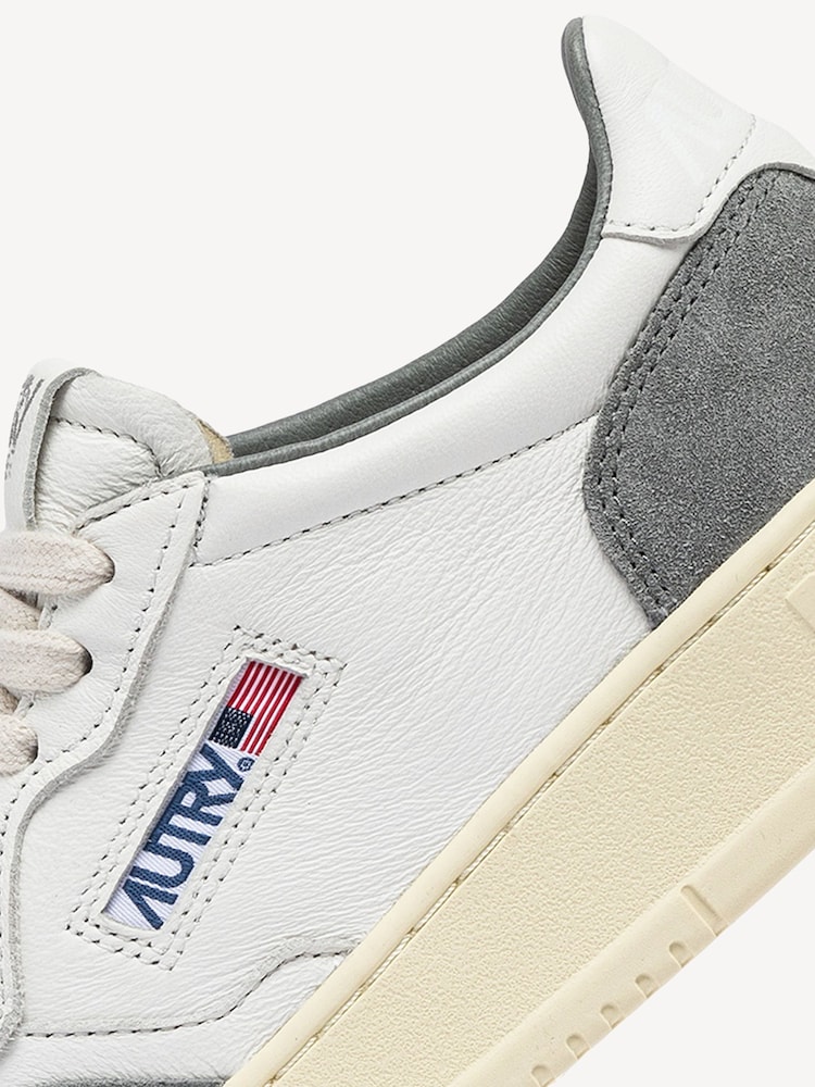 AUTRY Grey Womens Medalist Low Trainers - Image 6 of 6 AUTRY Grey Womens Medalist Low Trainers - Image 6 of 6
