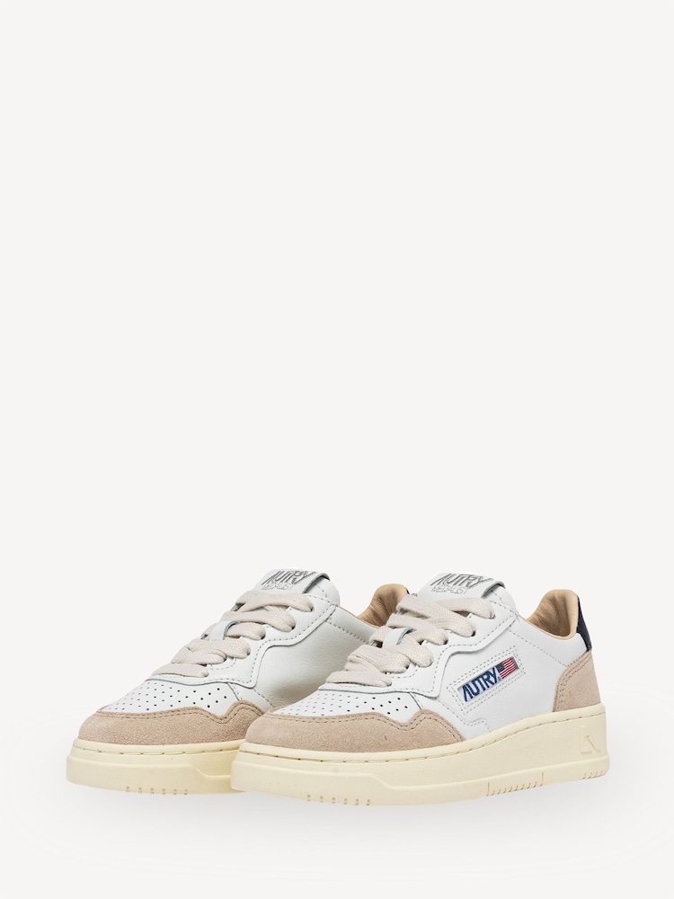 AUTRY Blue Kids Medalist Low Trainers - Image 2 of 6
