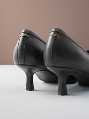 Negro - Forever Comfort® Premium Leather With Motionflex Point Toe Tassel Heels Loafers - Imagen 9 de 12
