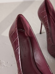 Burgundy Red Signature Premium Leather Croc Embossed Pointed Toe Court Heels - Image 6 of 6