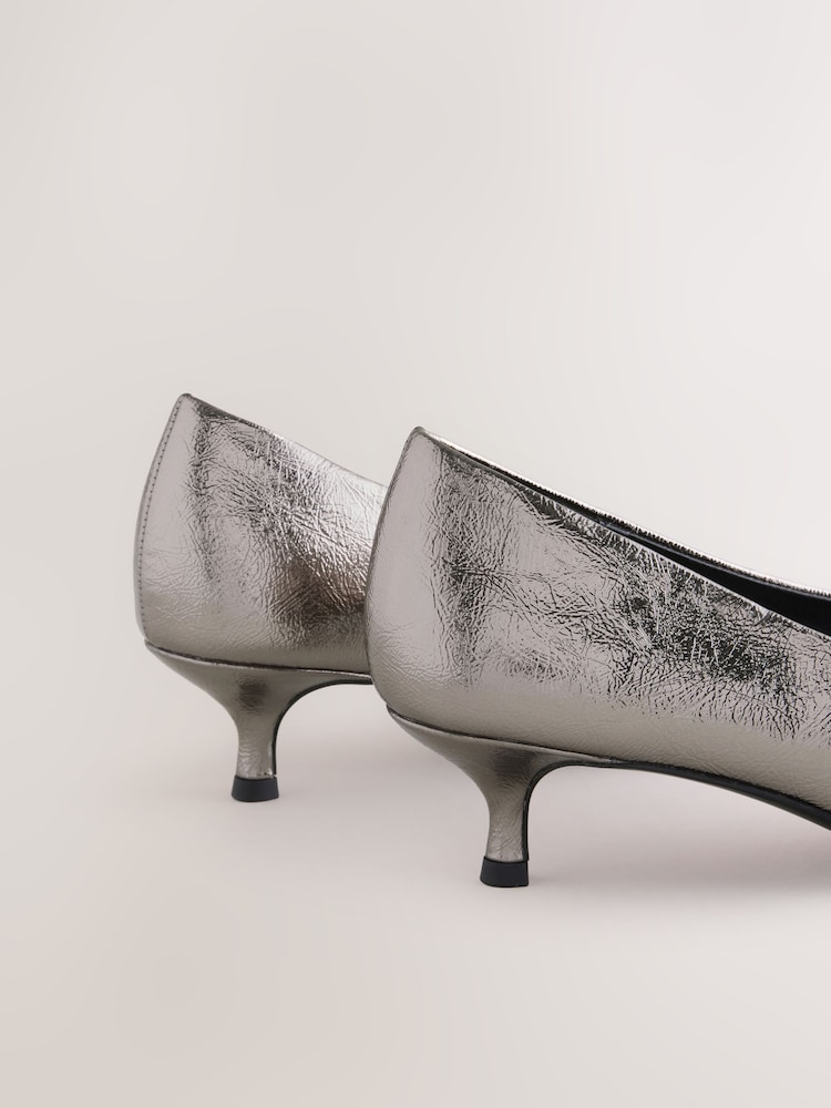 modrosiva - Forever Comfort® Point Toe Low čevelj ali škorenj z visoko, ozko peto, ukrivljeno pod čevelj - Slika 5 iz 5 modrosiva - Forever Comfort® Point Toe Low čevelj ali škorenj z visoko, ozko peto, ukrivljeno pod čevelj - Slika 5 iz 5