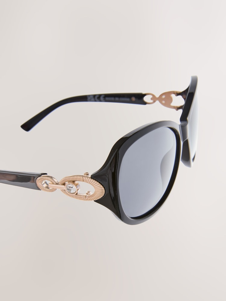 Black Wrap Around Sunglasses - Image 3 of 3 Black Wrap Around Sunglasses - Image 3 of 3