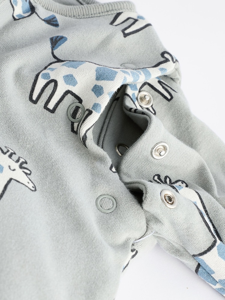 Sage Green Giraffe 2.5 TOG Removable Sleeve Baby Sleep Bag - Image 10 of 10 Sage Green Giraffe 2.5 TOG Removable Sleeve Baby Sleep Bag - Image 10 of 10