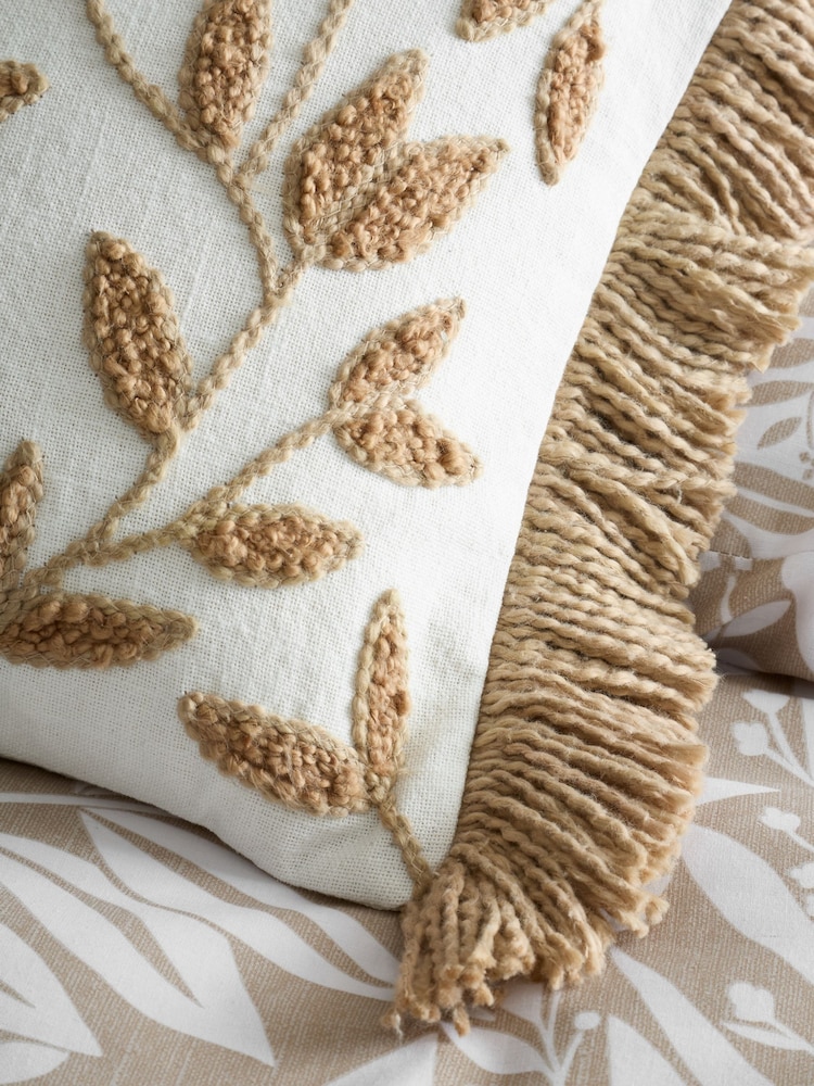 Catherine Lansfield Tufted Sorrel Leaf Cotton Cushion - Изображение 2 из 2