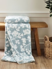 Catherine Lansfield Duck Egg Brooke Floral Cosy Fleece Large Throw - Image 1 of 3