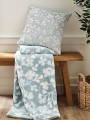 Catherine Lansfield Duck Egg Brooke Floral Cosy Fleece Large Throw - Image 2 of 3