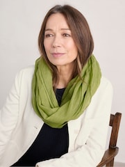 Seasalt Cornwall Green Pretty Useful Circle Scarf - Image 3 of 9