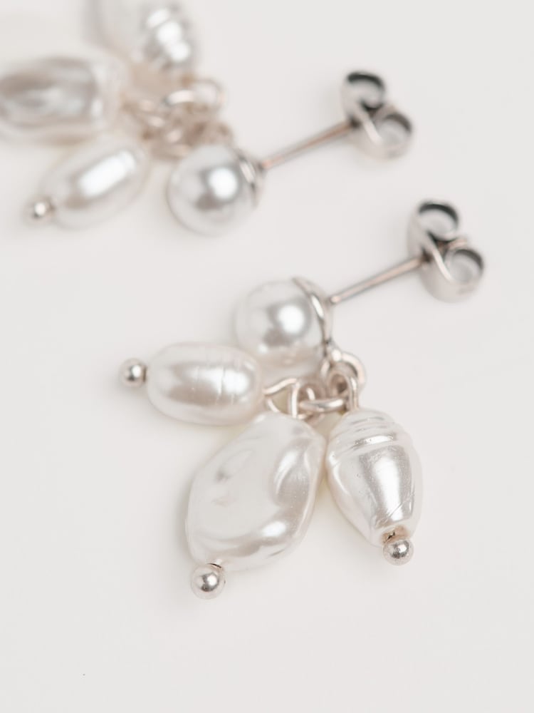 Seasalt Cornwall White Corsage Pearl and Bead Earrings - Image 2 of 4 Seasalt Cornwall White Corsage Pearl and Bead Earrings - Image 2 of 4
