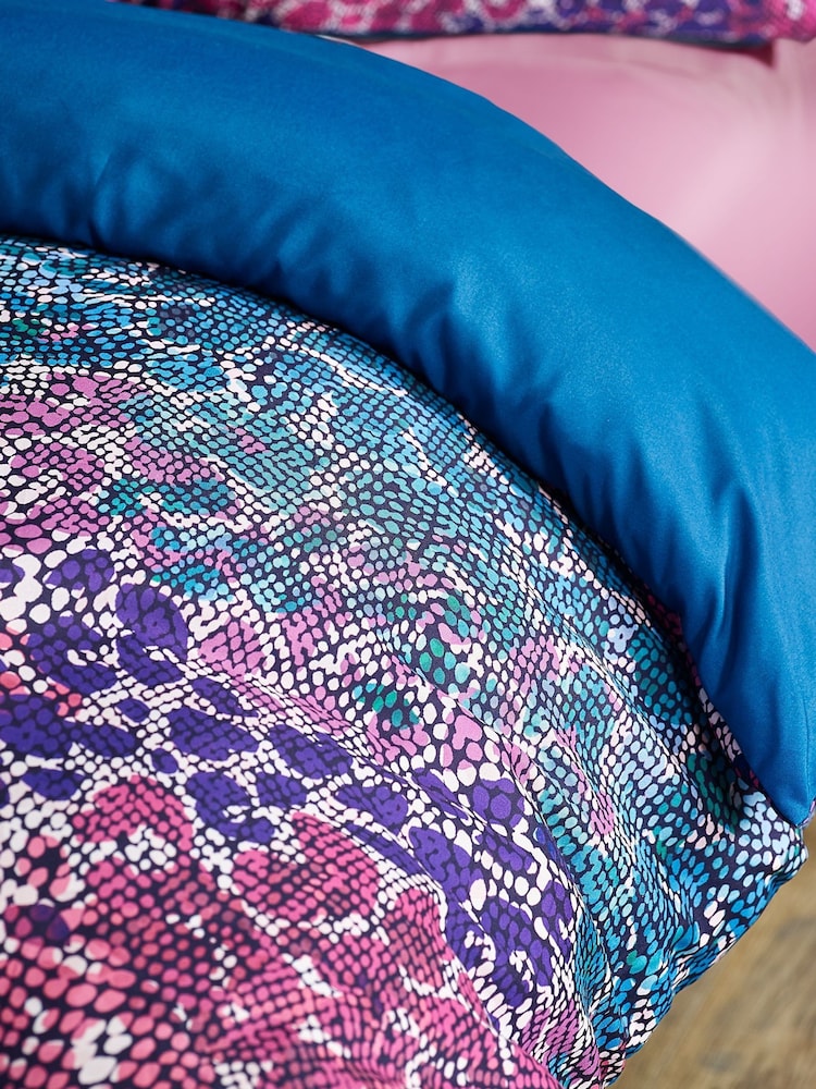 Catherine Lansfield Teal Satin Animal Print Duvet Cover Set - Image 3 of 5