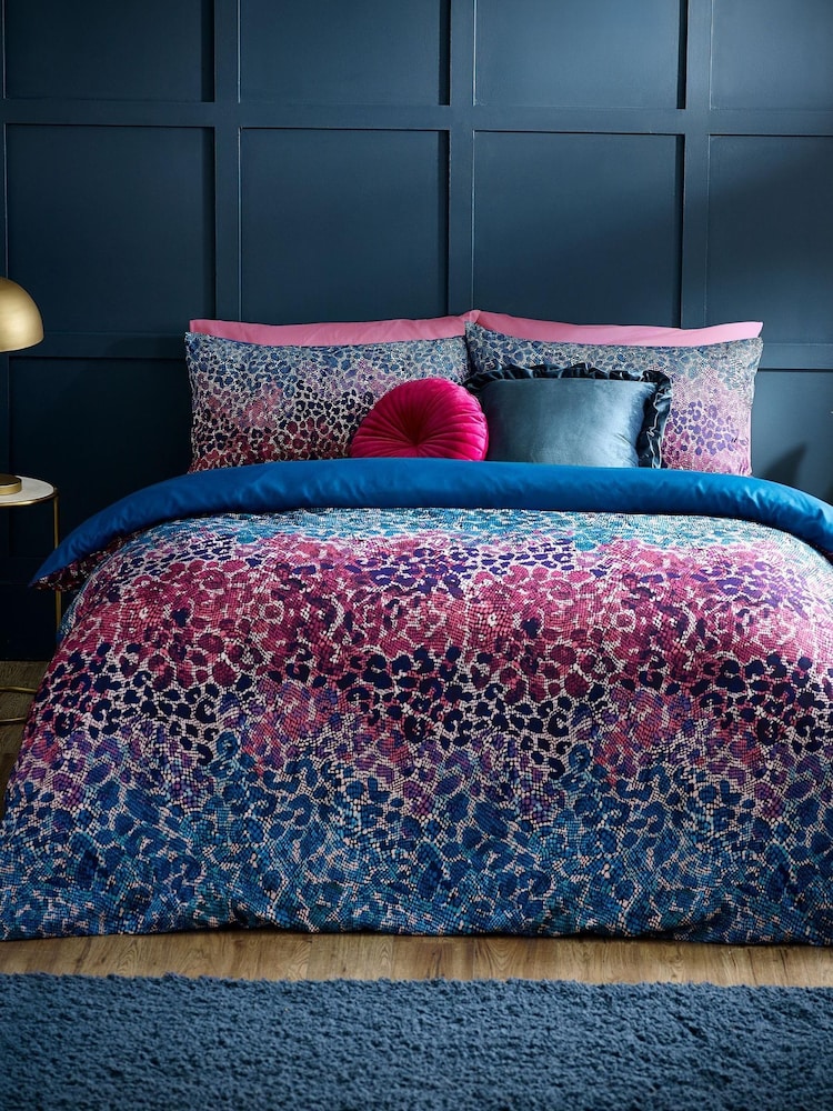 Catherine Lansfield Teal Satin Animal Print Duvet Cover Set - Image 4 of 5