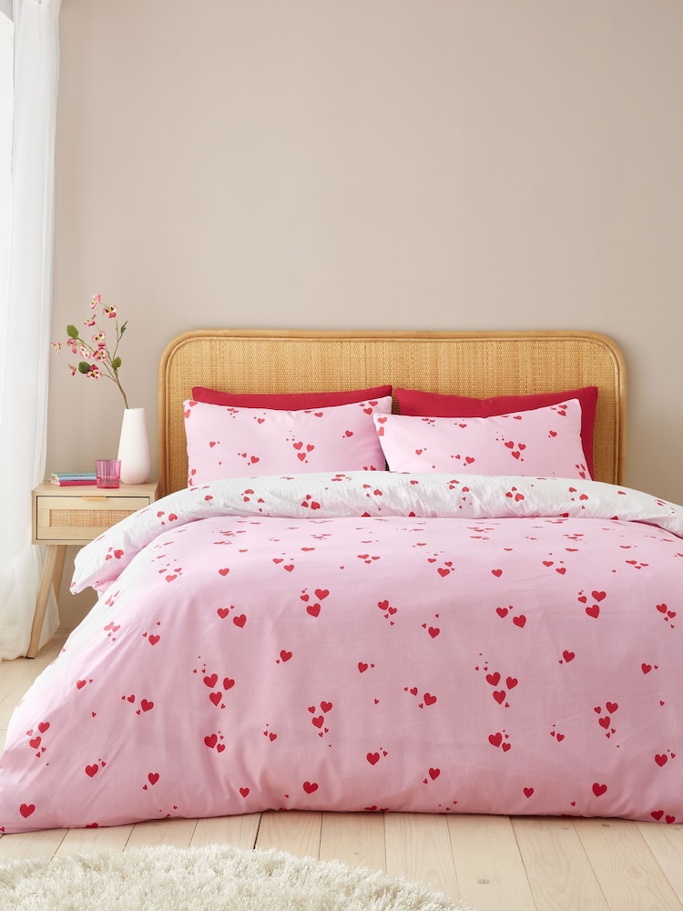 Catherine Lansfield White Red Seersucker Heart Duvet Cover Set - Image 2 of 4