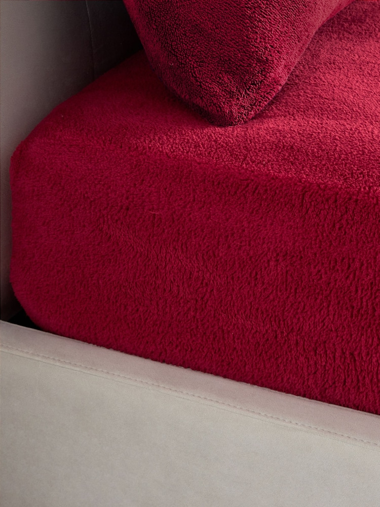 Red Teddy Fleece Deep Fitted Deep Fitted Sheet - Image 2 of 2