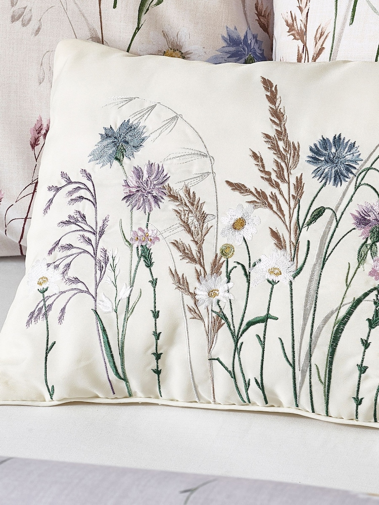Catherine Lansfield Grasmere Floral Embroidered Cushion - صورة 2 من 2