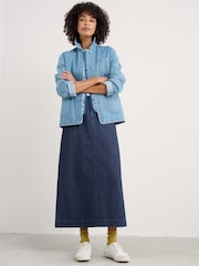Seasalt Cornwall Cherry, Strawberry Tree Midi Denim Skirt - Imagen 5 de 6