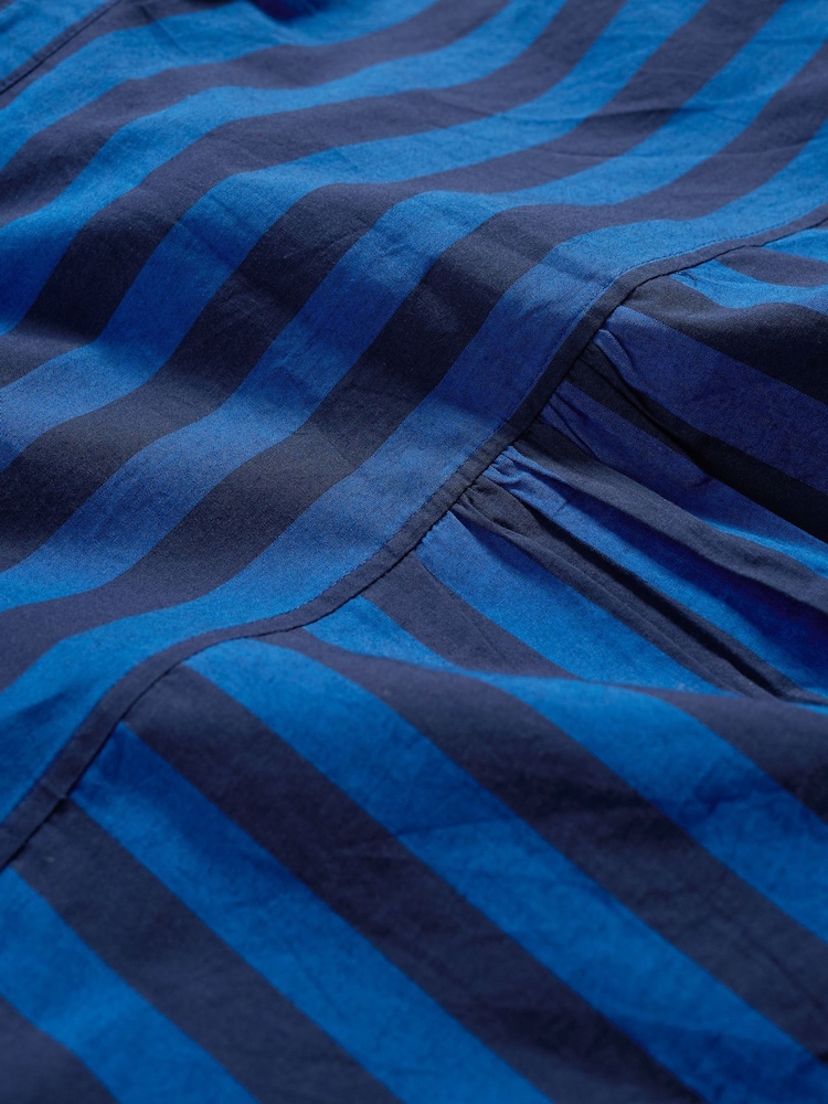 Seasalt Cornwall Blue Sea Path 100% Cotton Longline Shirt - Image 4 of 4 Seasalt Cornwall Blue Sea Path 100% Cotton Longline Shirt - Image 4 of 4