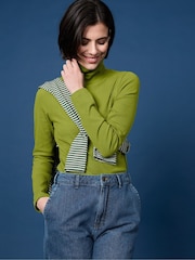 Seasalt Cornwall Green Hazel Rib Top in Jersey - Image 4 of 7