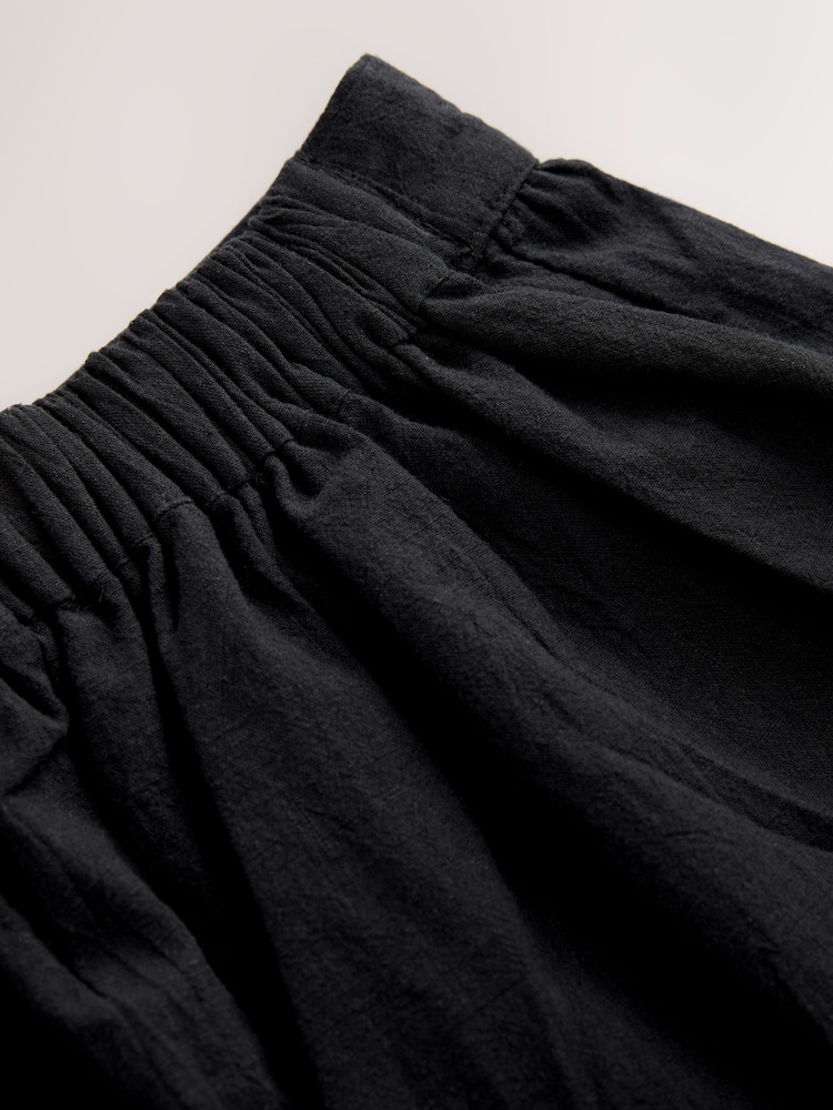 Black Summer Beach Shorts - Image 5 of 6