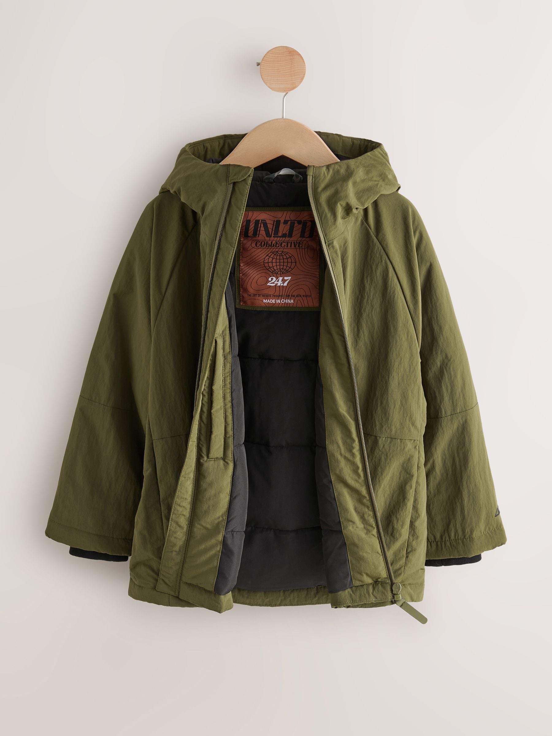 3220：NEXT 中綿コート 小雨防水 撥水 128 裏ボア Next：日本 カーキ グリーン - 小雨耐性 インナー 中綿コート（3 ～ 16