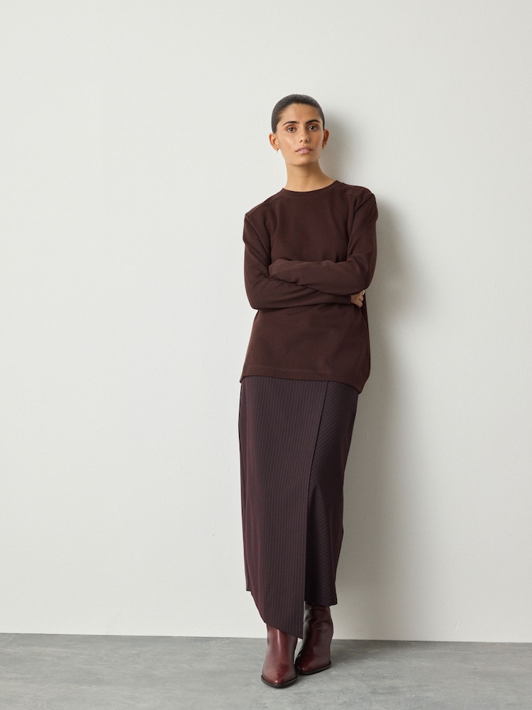Chocolate Brown Long Sleeve Heavyweight Crew Neck T-Shirt - Image 2 of 8 Chocolate Brown Long Sleeve Heavyweight Crew Neck T-Shirt - Image 2 of 8