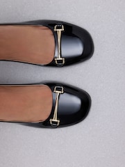 Black Standard/Wide Fit Forever Comfort® Hardware Slingback Block Heels - Image 4 of 9