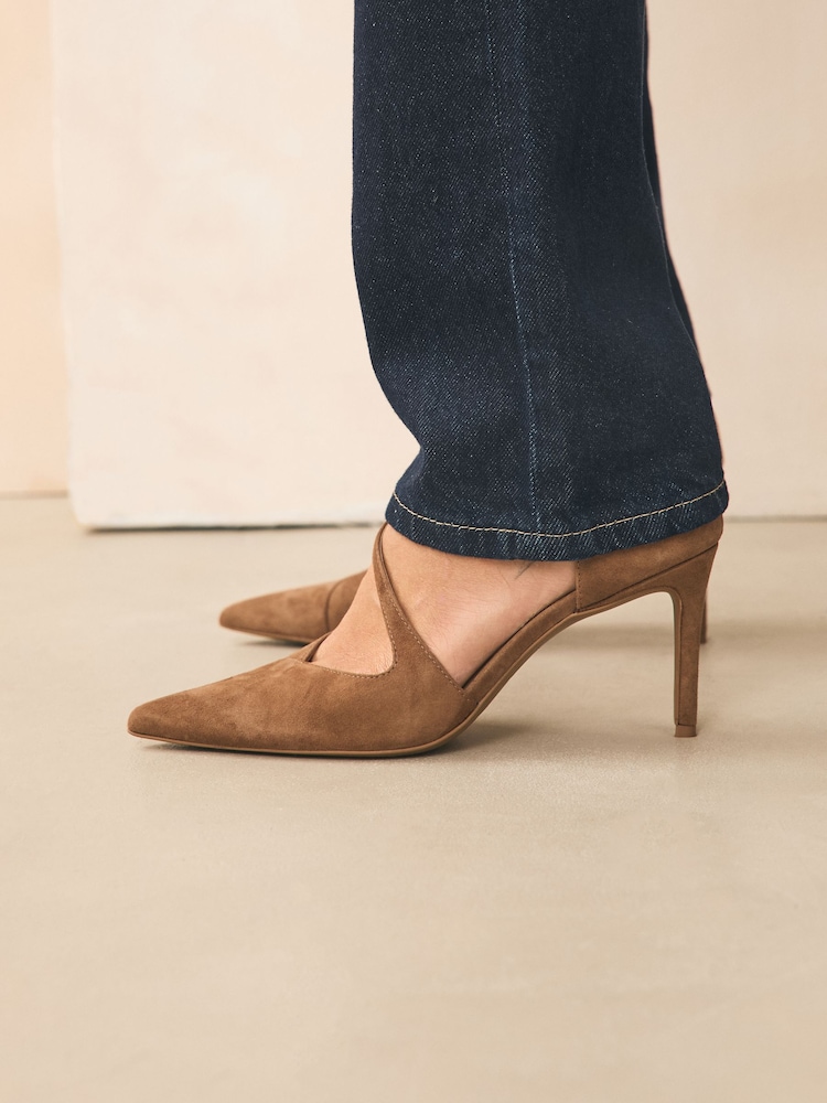 Tan Brown Forever Comfort® Premium Leather Asymmetric Court Heels - Image 2 of 9