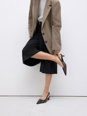 Chocolate Brown Snake - Zapatos de tacón bajo con puntera en punta y tira trasera Forever Comfort® - Imagen 5 de 10