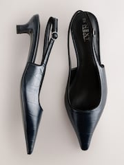 Azul marino - Zapatos de tacón bajo con puntera en punta y tira trasera Forever Comfort® - Imagen 2 de 5