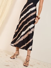 Schwarz/Farbverlauf - Friends Like These Ombre Satin Maxi Skirt - Bild 1 von 1