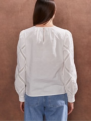 Ro&Zo White Diamond Lace Trim 100% Cotton Blouse - Image 4 of 4
