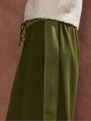 Ro&Zo Green Satin Side Stripe Trousers - Image 4 of 5