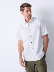 White Twin Pocket Western Style Short Sleeve 100% Cotton Shirt - Image 3 of 5