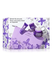 Clinique Smart Smooth: AntiAgeing Skincare Set (Worth £127) - Image 1 of 3