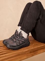 رمادي - Water Resistant Elastic Lace Trainers - صورة 2 من 8