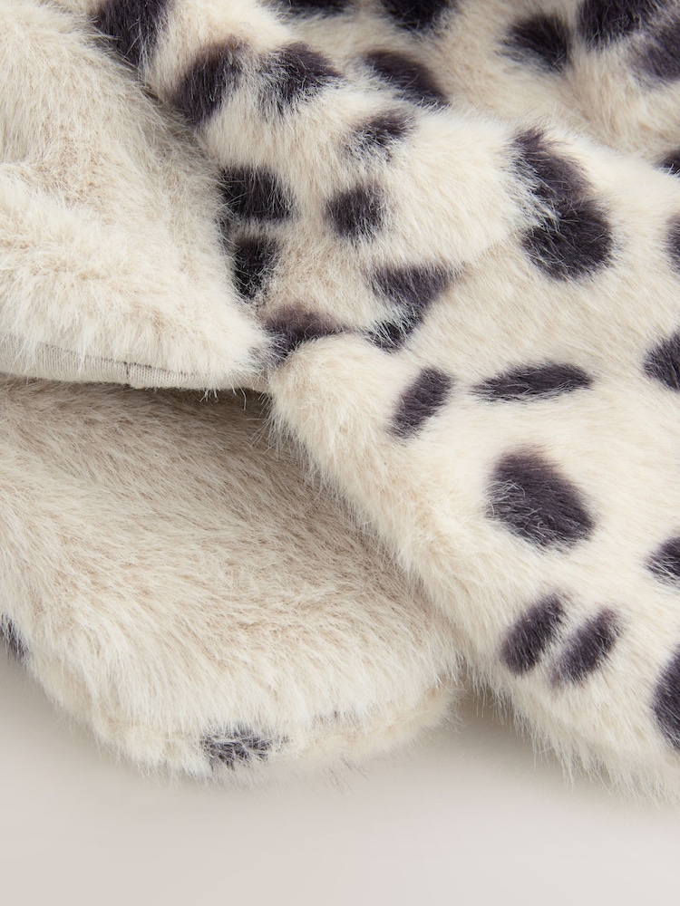 Leopard Faux Fur Earred Baby Trapper Hat (0mths-2yrs) - Image 3 of 3
