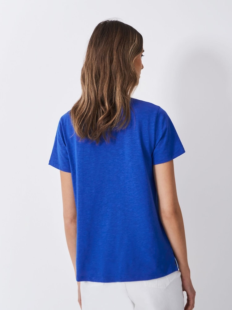 Crew Clothing Company Slub V-Neck 100% Cotton T-Shirt - صورة 2 من 5