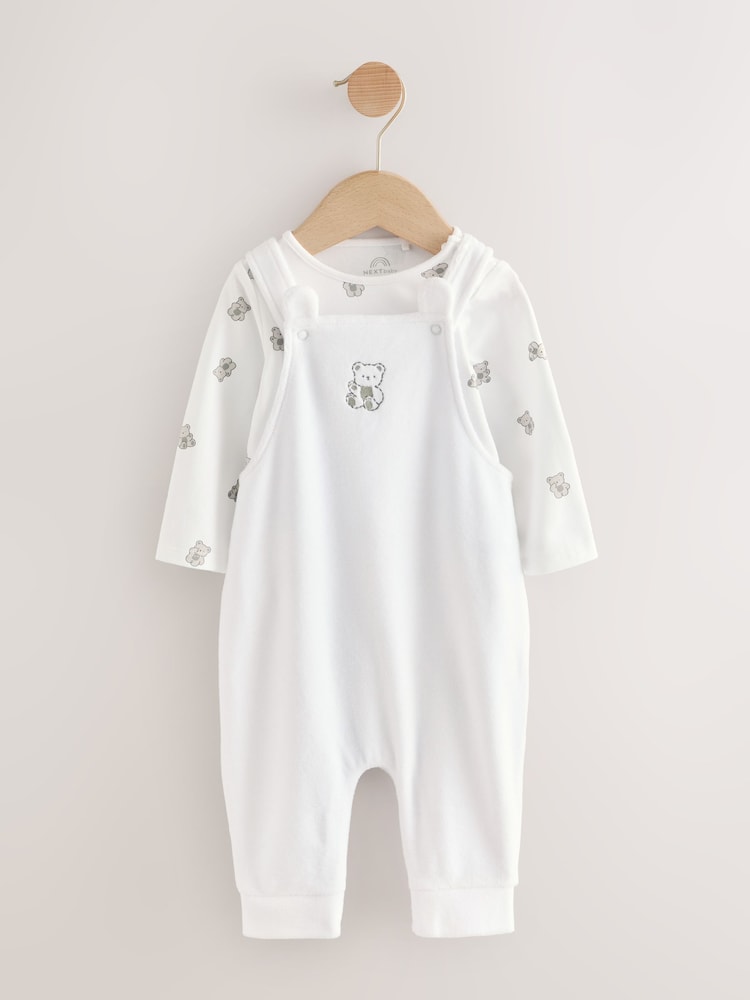 Weiß mit Bär - Velour Dungarees and Bodysuit Baby Set (0-12mths) - Bild 1 von 6