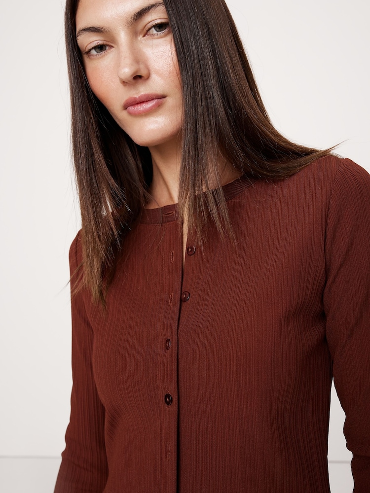 Banana Republic Burgundy Red Ribbed Cardigan Cropped Top - Image 2 of 3 Banana Republic Burgundy Red Ribbed Cardigan Cropped Top - Image 2 of 3