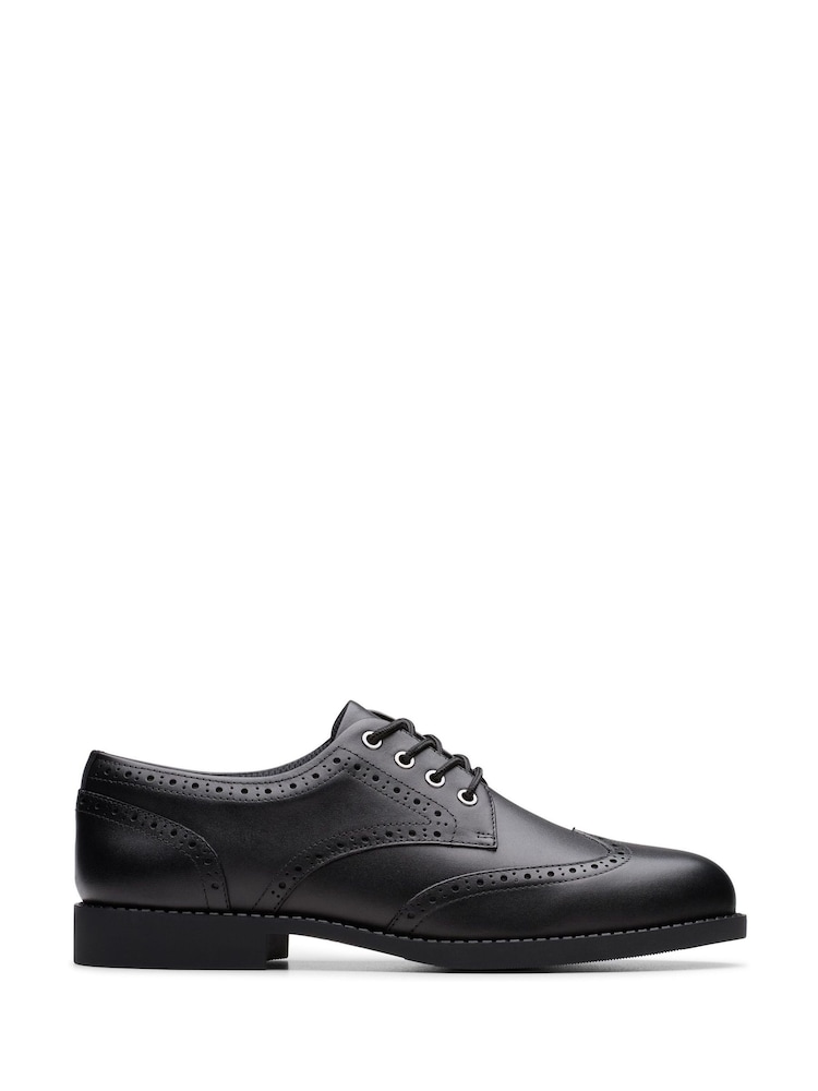 Schwarzes Leder - Clarks Older Girls Tapa Pure Leather Brogues - Bild 1 von 6