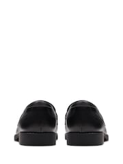 Schwarzes Leder - Clarks Older Girls Tappa Edge Loafers - Bild 5 von 6