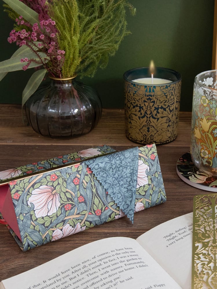 William Morris Green Pimpernel Foldable Glasses Case - Image 1 of 6