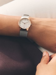 Silver Tone/Rose Gold Tone Mesh Strap Watch - Image 2 of 6
