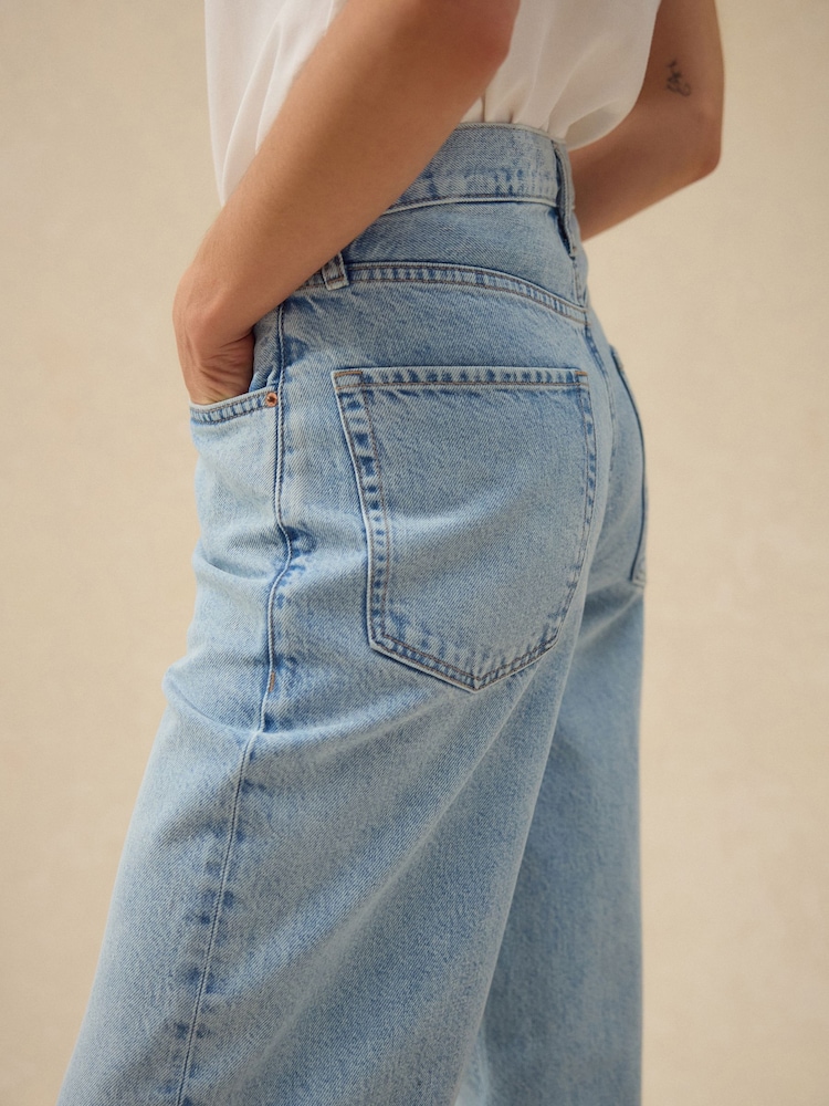 Bleach-Waschung - Boyfriend Turn Up Jeans - Bild 5 von 5