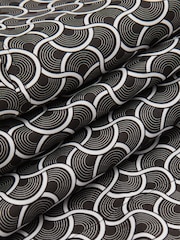 Reiss Black/White Barella Geometric Wave Print Cuban Shirt - Image 6 of 6