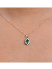 The Diamond Store Green Emerald Pendant Necklace and Lab Diamonds in 925 Silver 7 x 5mm Centre - Image 2 of 5
